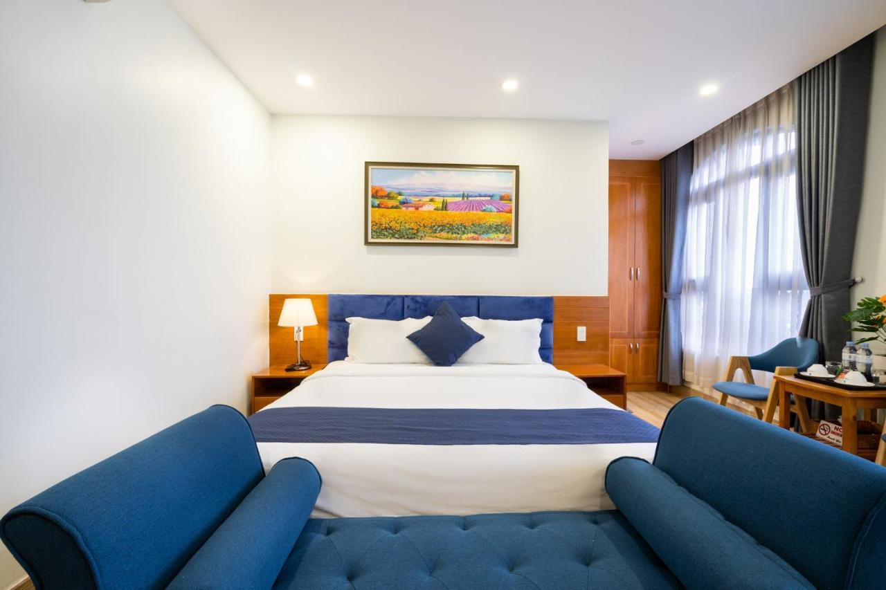 Vivian Saigon Hotel Хошимин Екстериор снимка