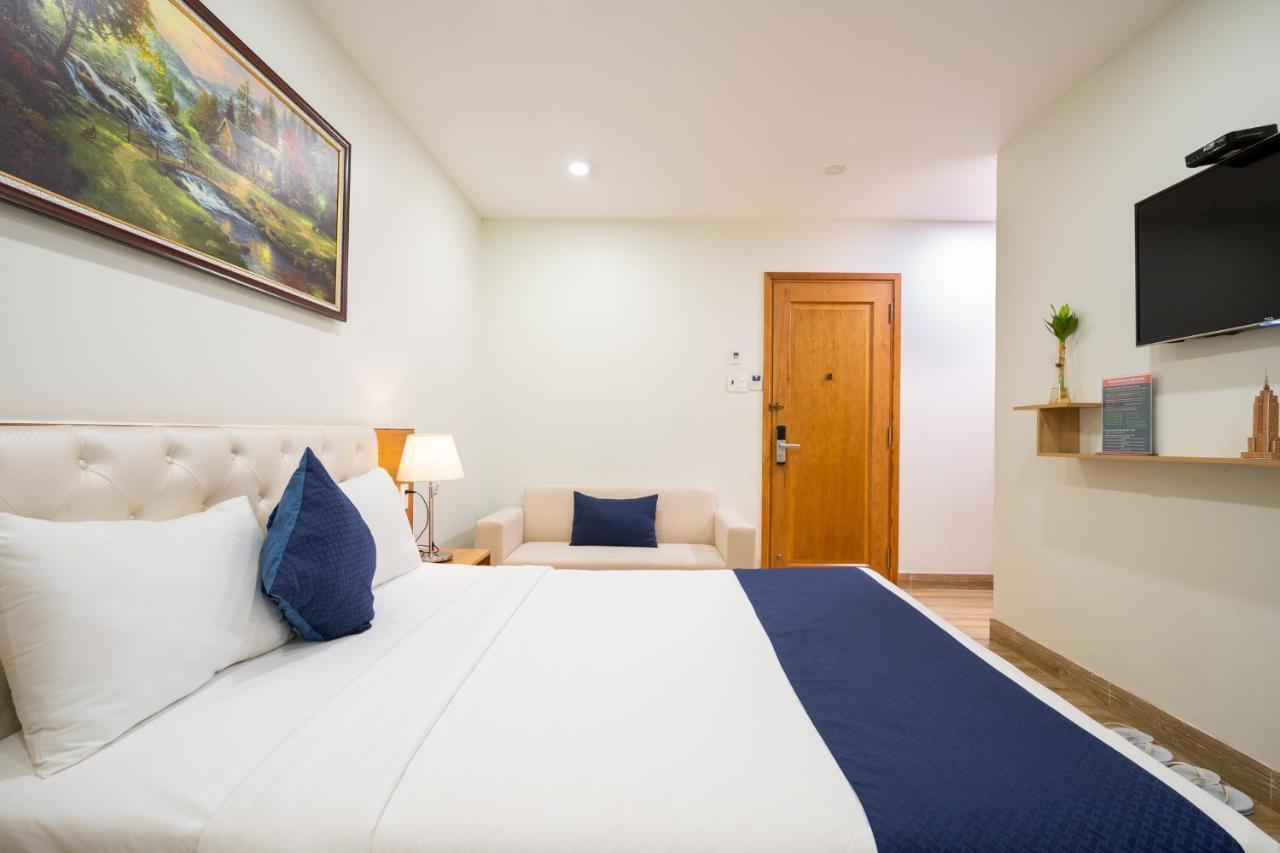 Vivian Saigon Hotel Хошимин Екстериор снимка