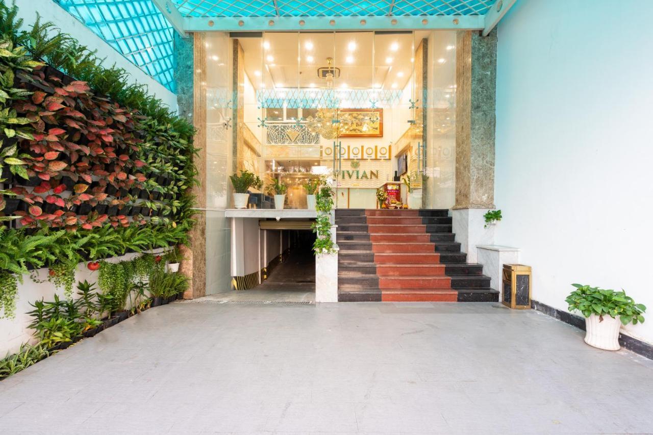 Vivian Saigon Hotel Хошимин Екстериор снимка