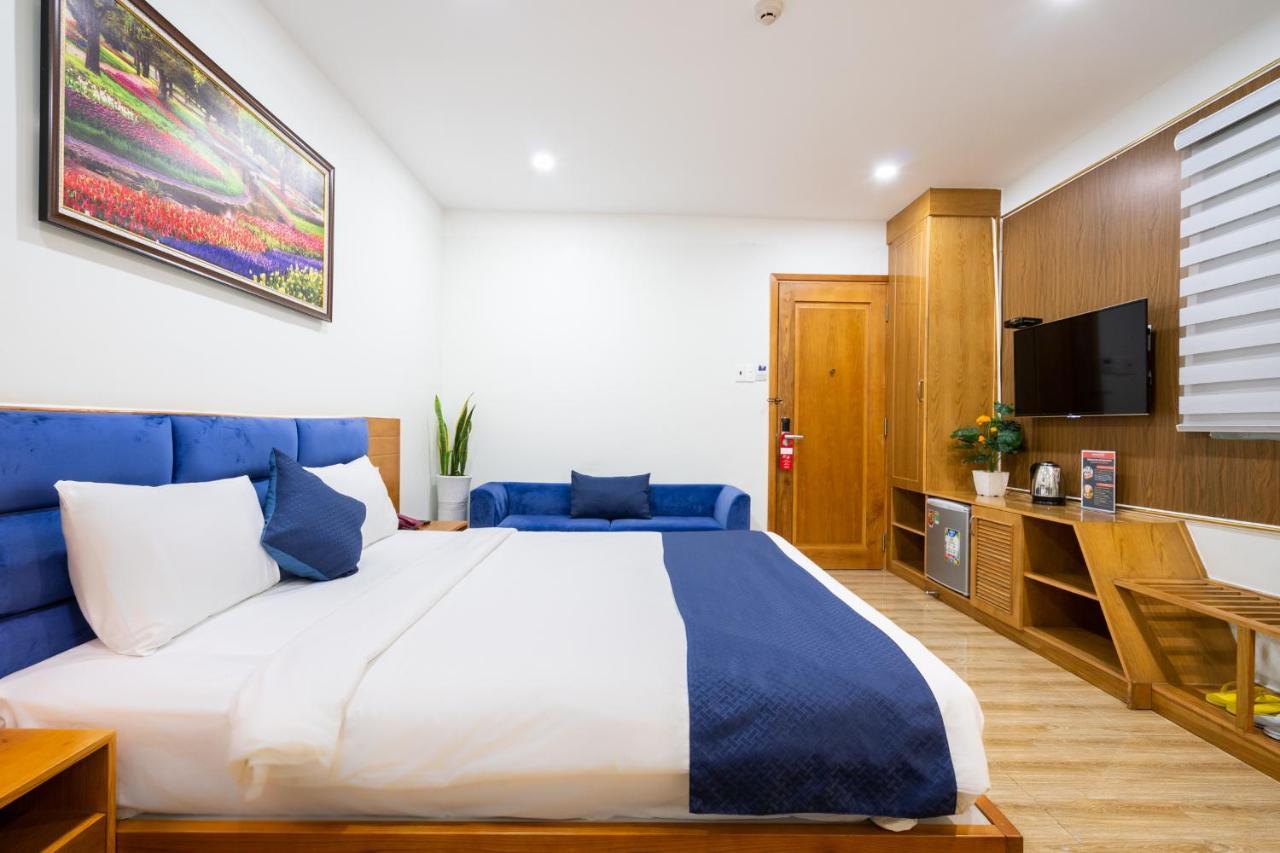 Vivian Saigon Hotel Хошимин Екстериор снимка