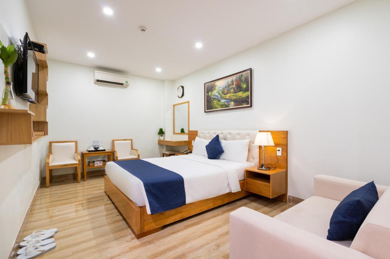 Vivian Saigon Hotel Хошимин Екстериор снимка